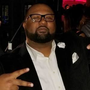 Meet your Posher, Kenny